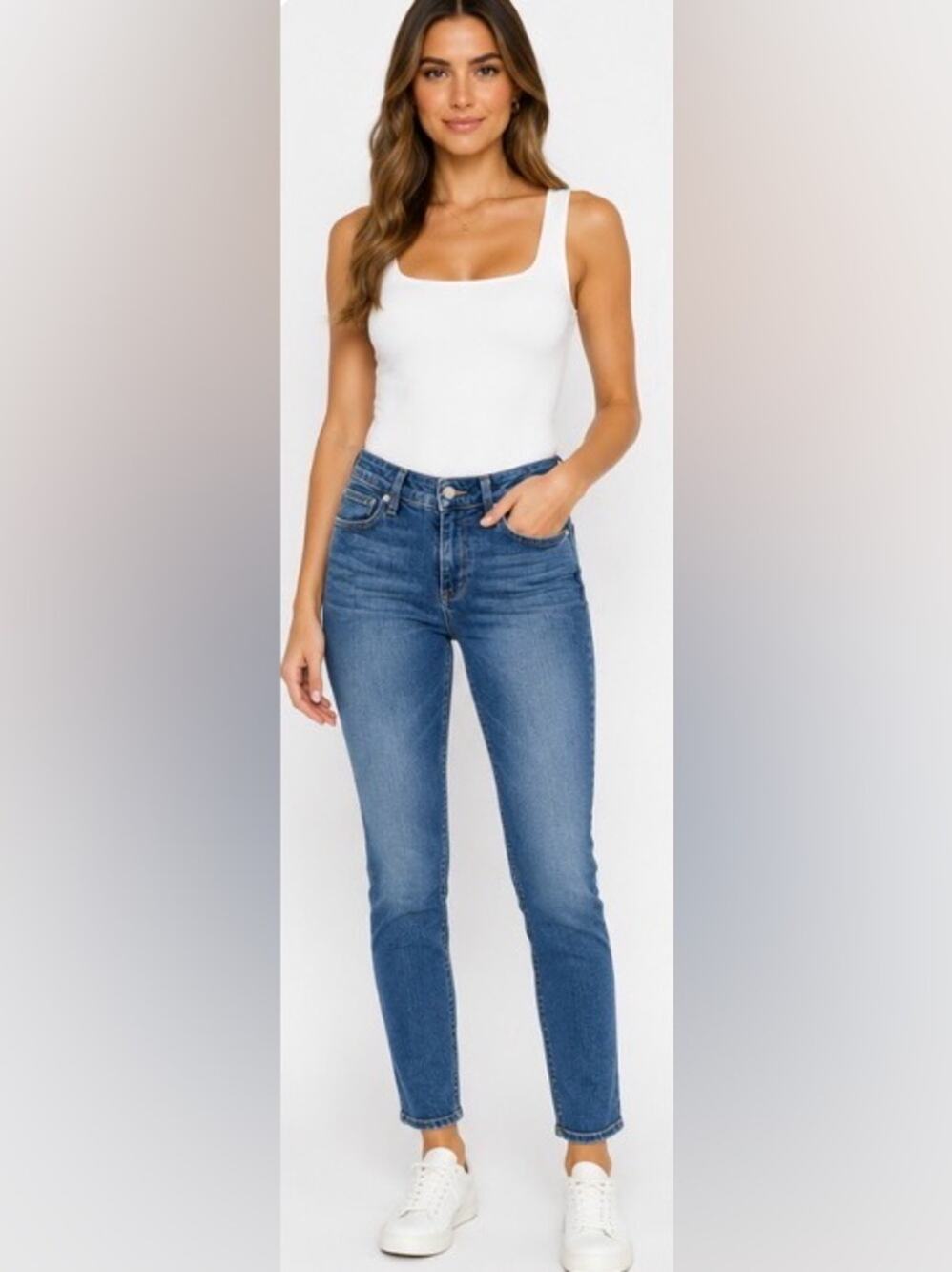 PAIGE Skyline Ankle Peg Jeans Women’s Size 28